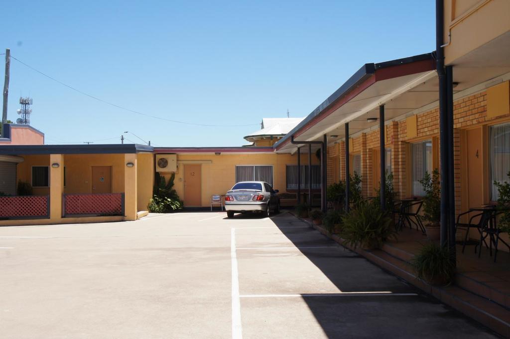 Ayrline Motel Exterior photo